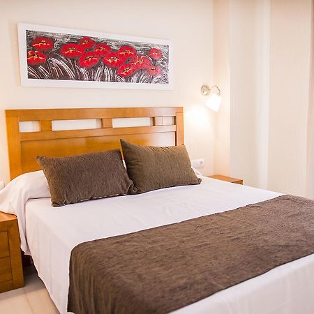 Apartamentos Fenix Beach ロケタス・デ・マル エクステリア 写真