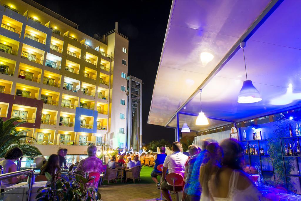 Apartamentos Fenix Beach ロケタス・デ・マル エクステリア 写真