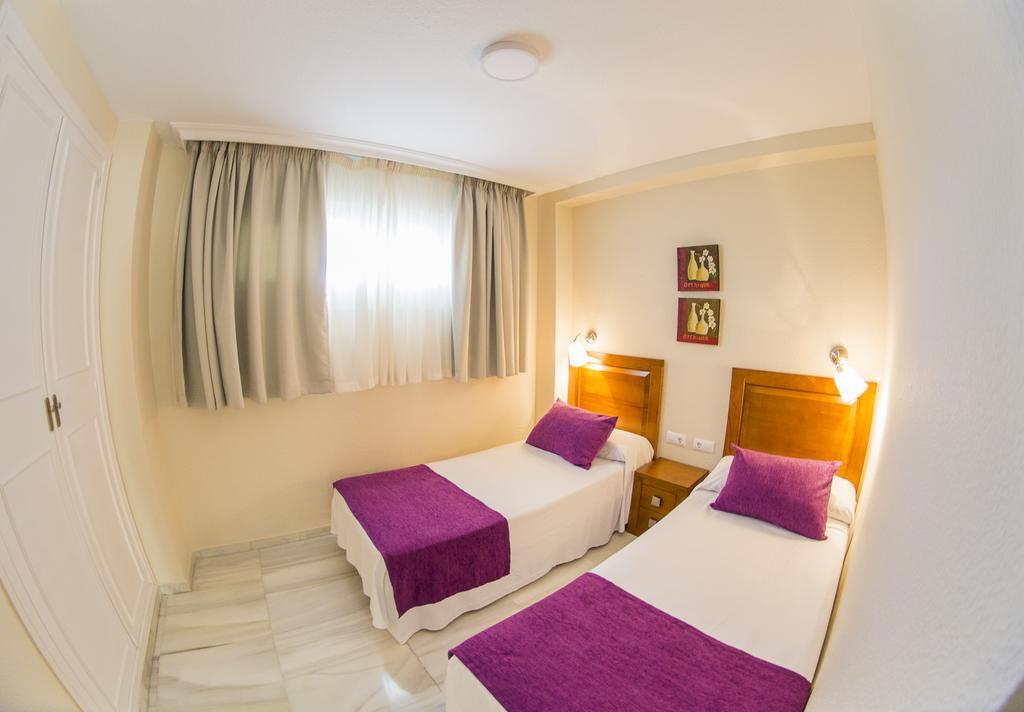 Apartamentos Fenix Beach ロケタス・デ・マル エクステリア 写真
